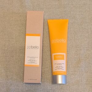 Seibella Vitamin C Gentle Exfoliating Cleanser